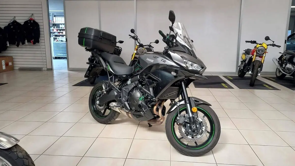 Kawasaki Versys 650 (2025 - 26) (2)