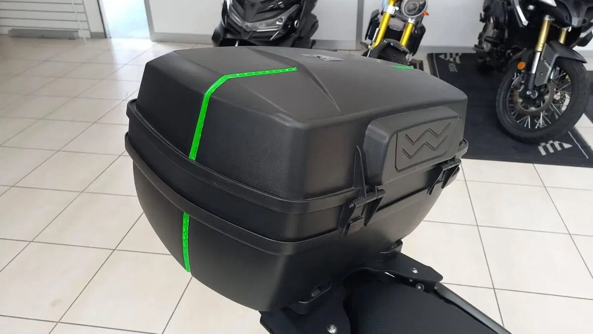Kawasaki Versys 650 (2025 - 26) (9)