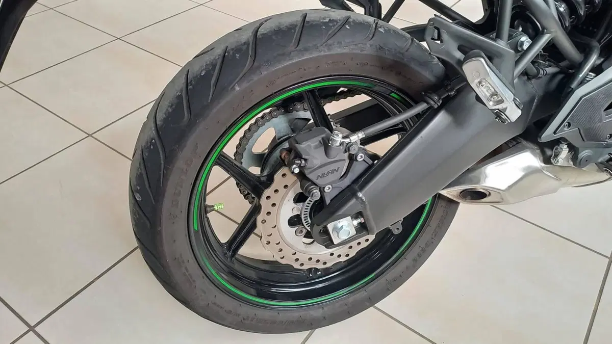 Kawasaki Versys 650 (2025 - 26) (11)