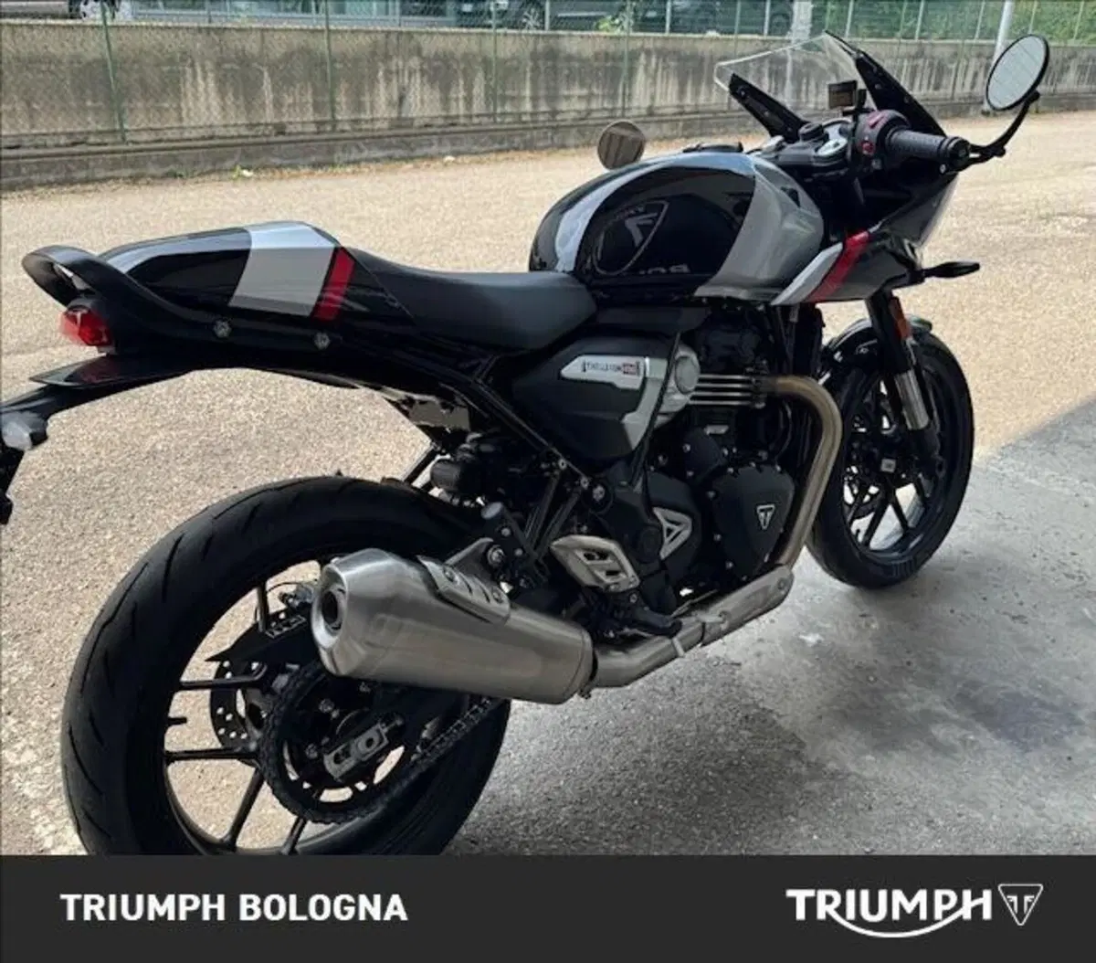 Triumph Thruxton 400 (2026) (5)