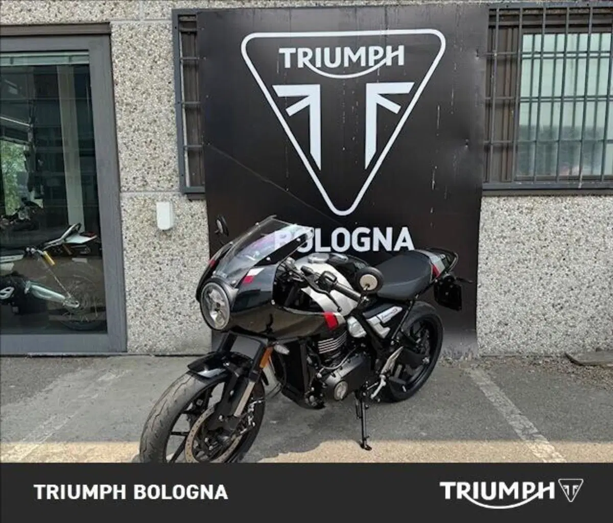 Triumph Thruxton 400 (2026) (6)