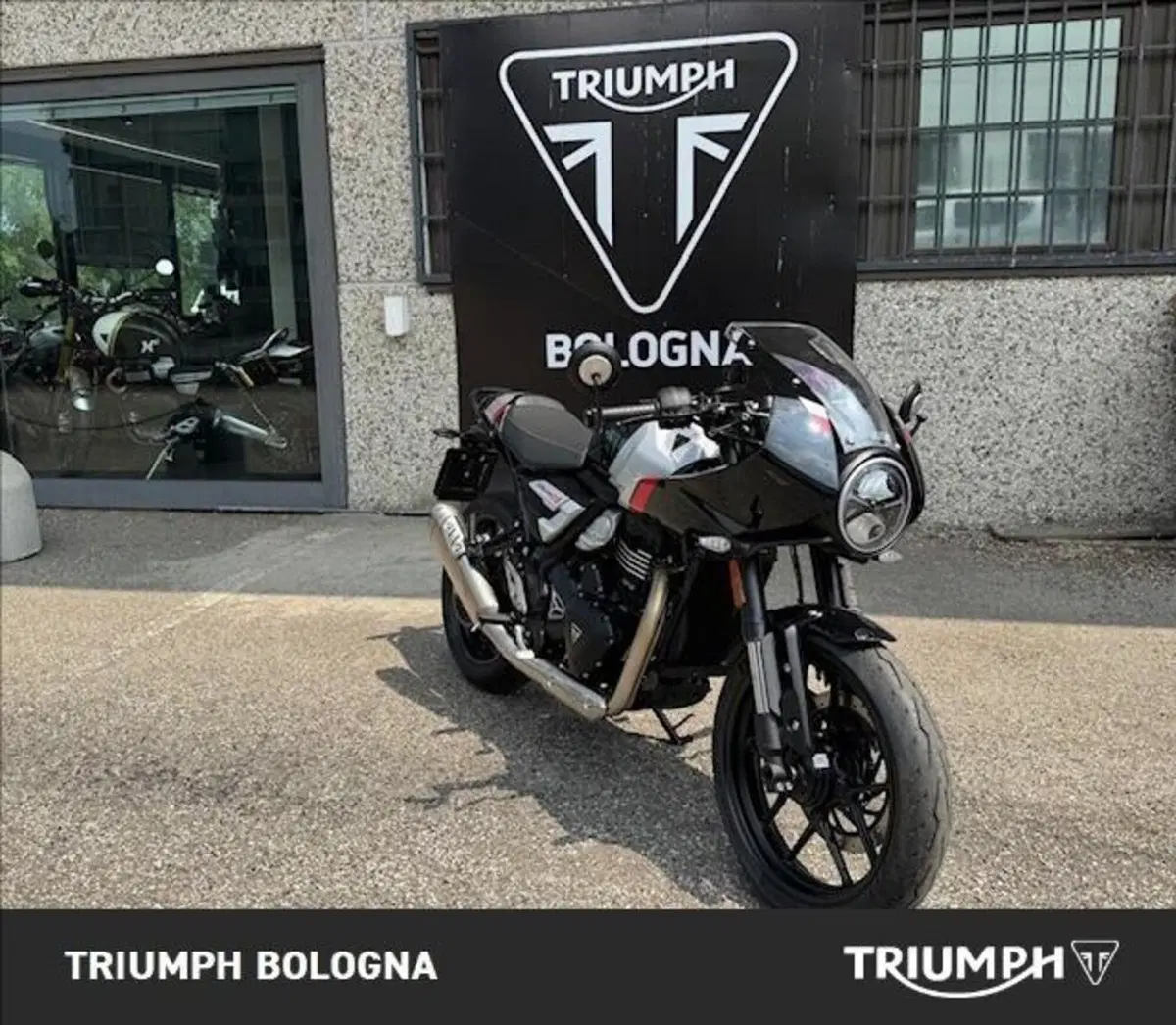 Triumph Thruxton 400 (2026) (7)