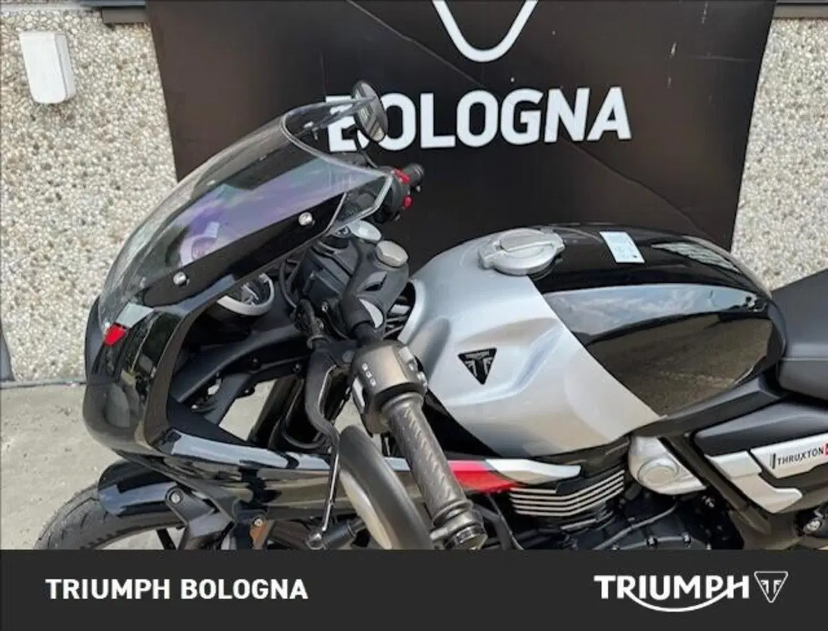 Triumph Thruxton 400 (2026) (8)