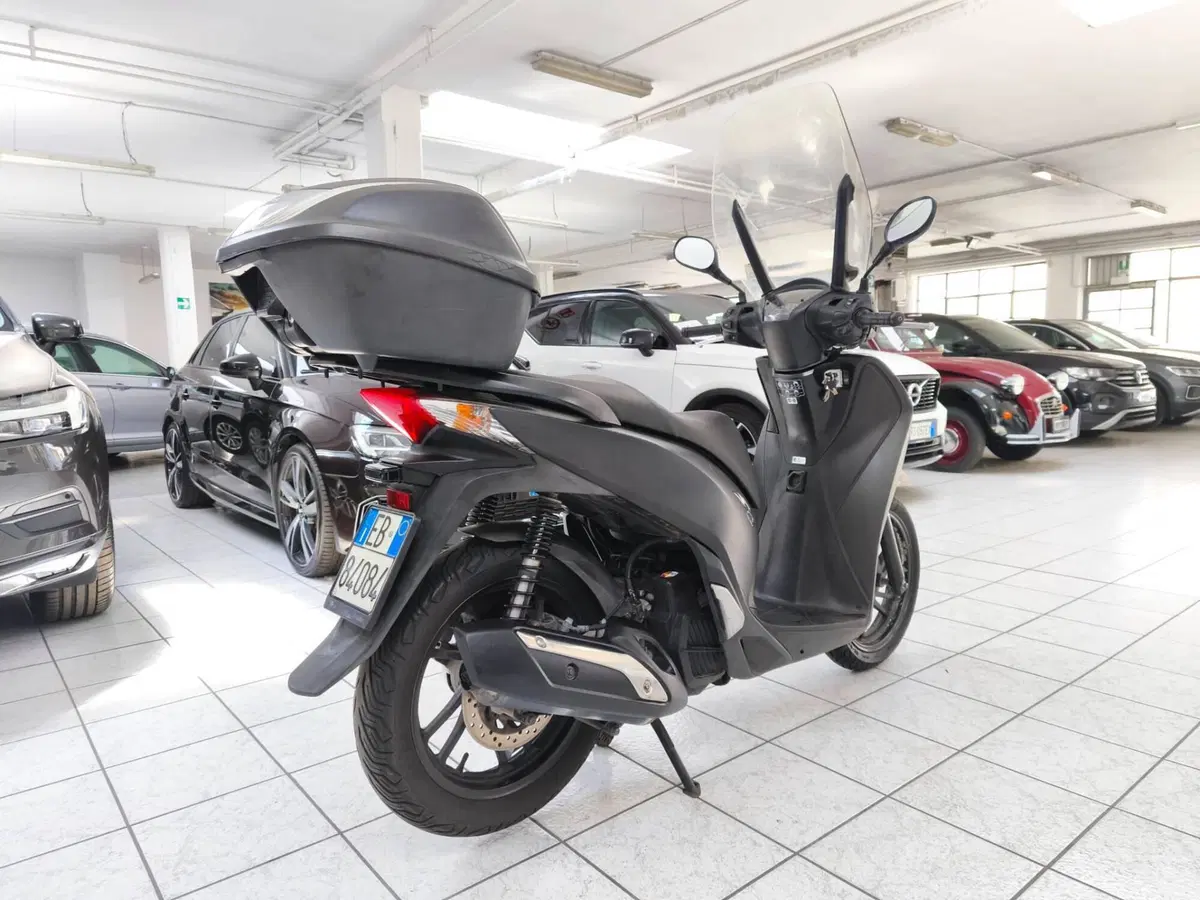 Honda SH 125 i ABS (2013 - 17) (4)