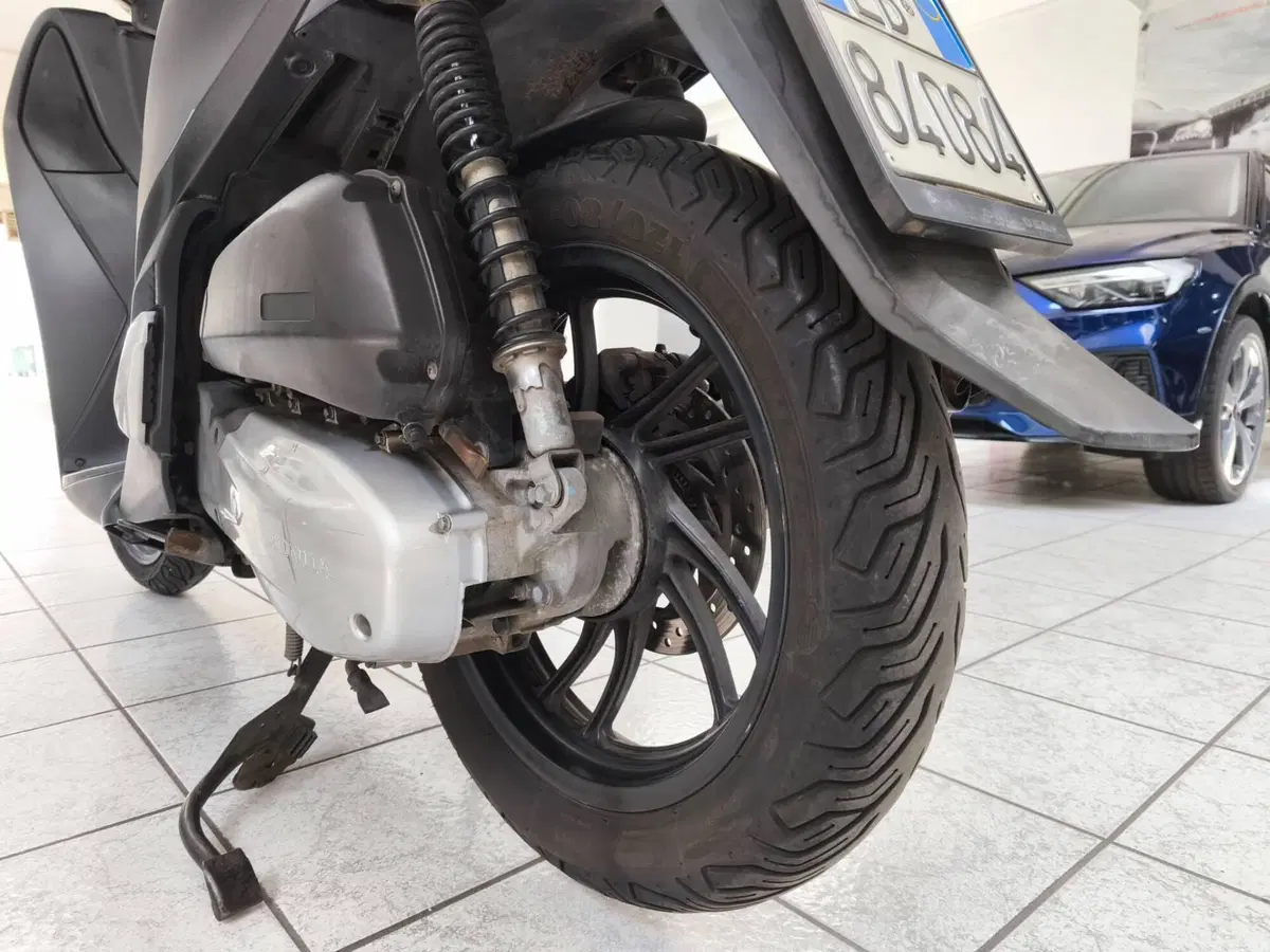 Honda SH 125 i ABS (2013 - 17) (9)
