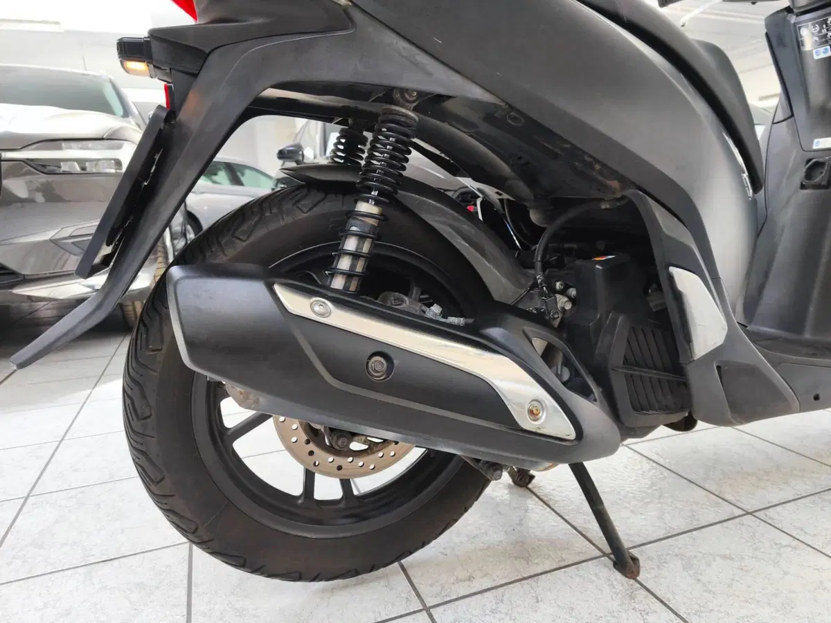 Honda SH 125 i ABS (2013 - 17) (11)