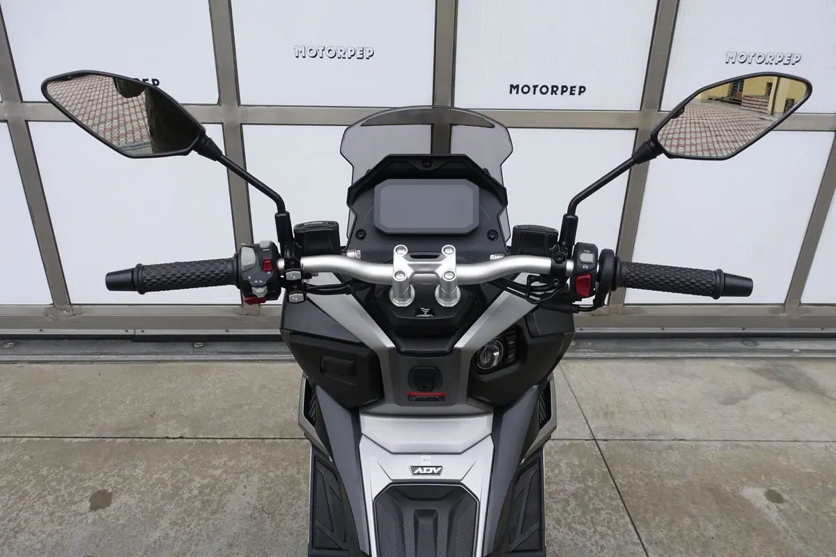 Voge Sfida SR2 ADV (2026) (4)