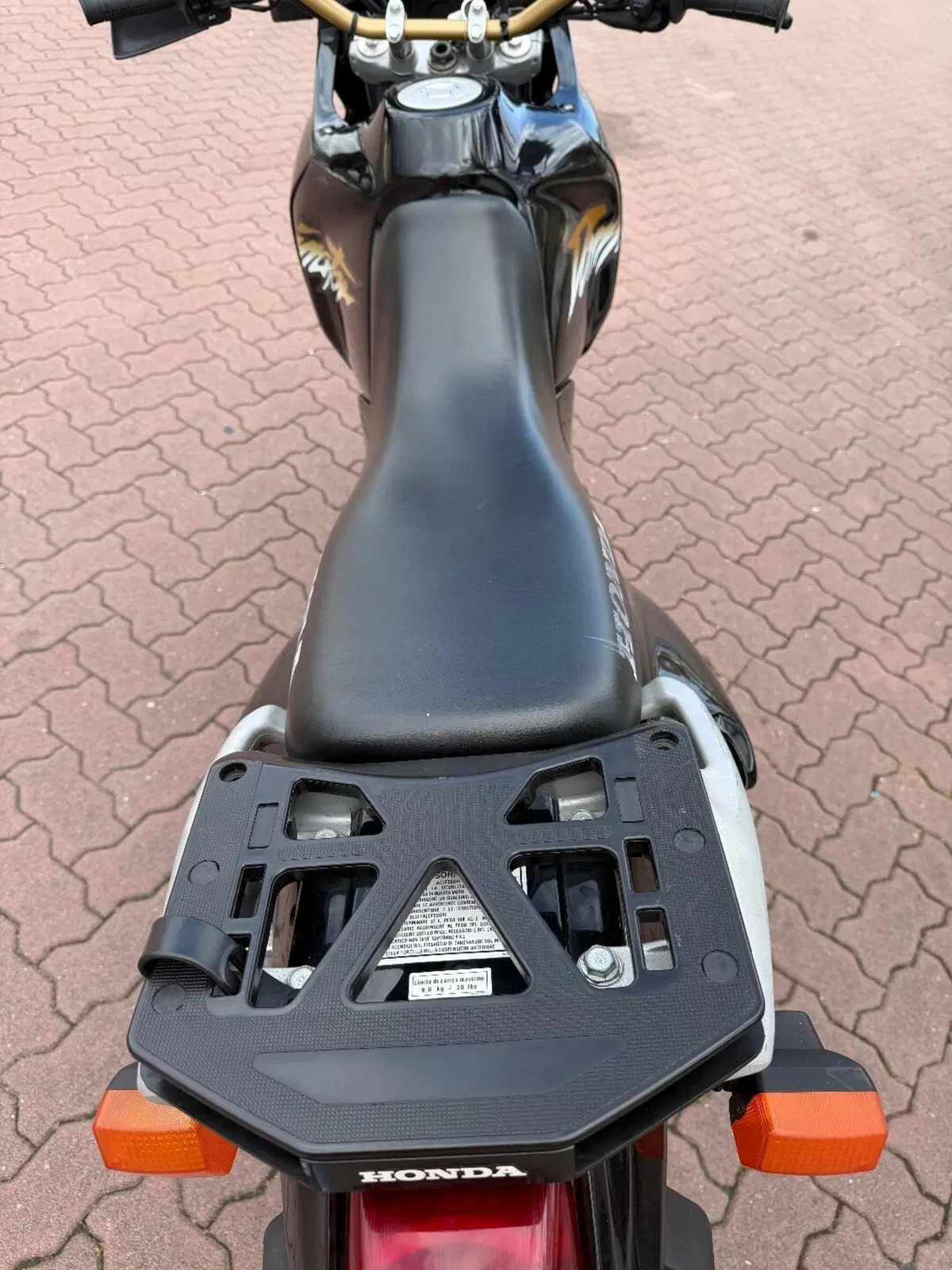 Honda Dominator (6)
