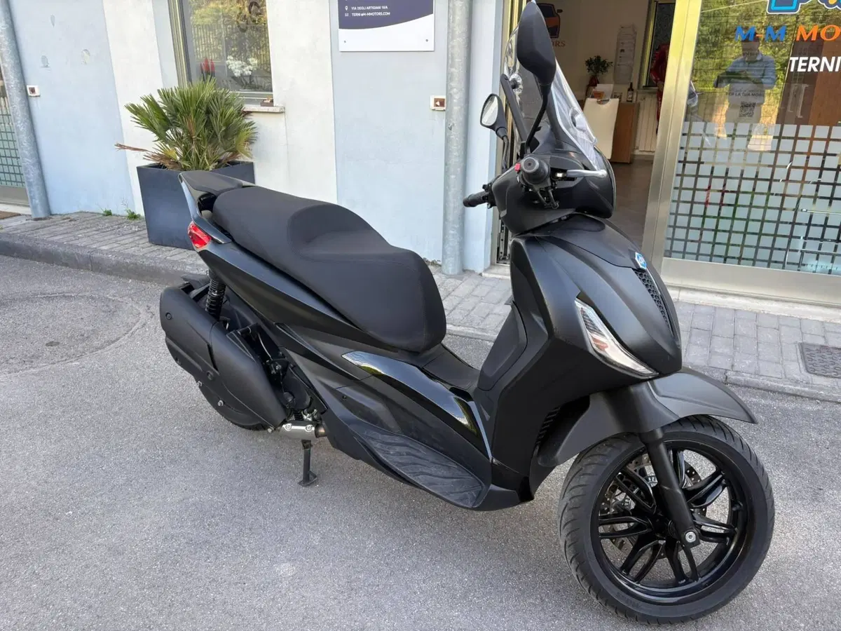 Piaggio Beverly 400 S ABS-ASR (2021 - 24) (4)