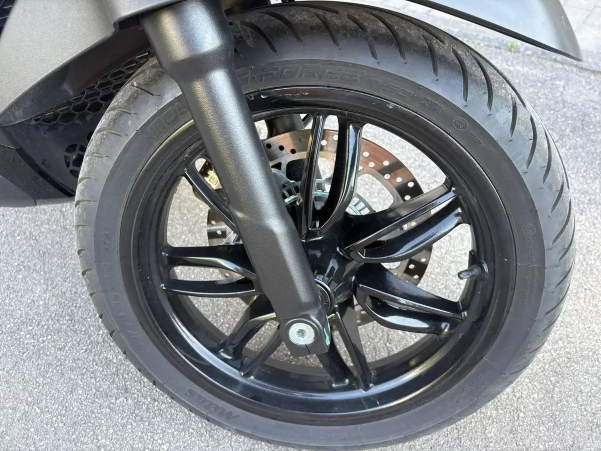 Piaggio Beverly 400 S ABS-ASR (2021 - 24) (11)
