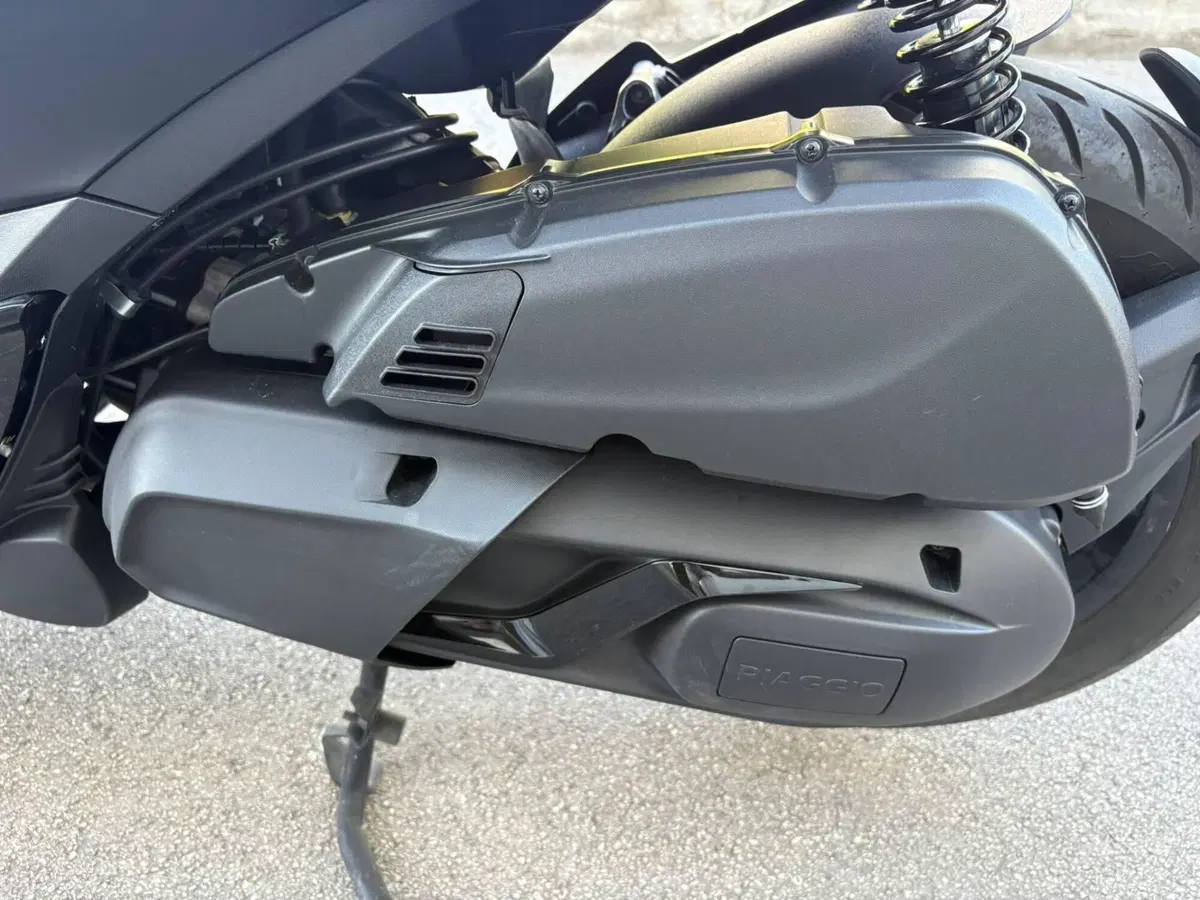 Piaggio Beverly 400 S ABS-ASR (2021 - 24) (13)