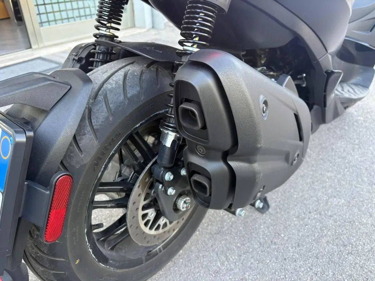 Piaggio Beverly 400 S ABS-ASR (2021 - 24) (14)