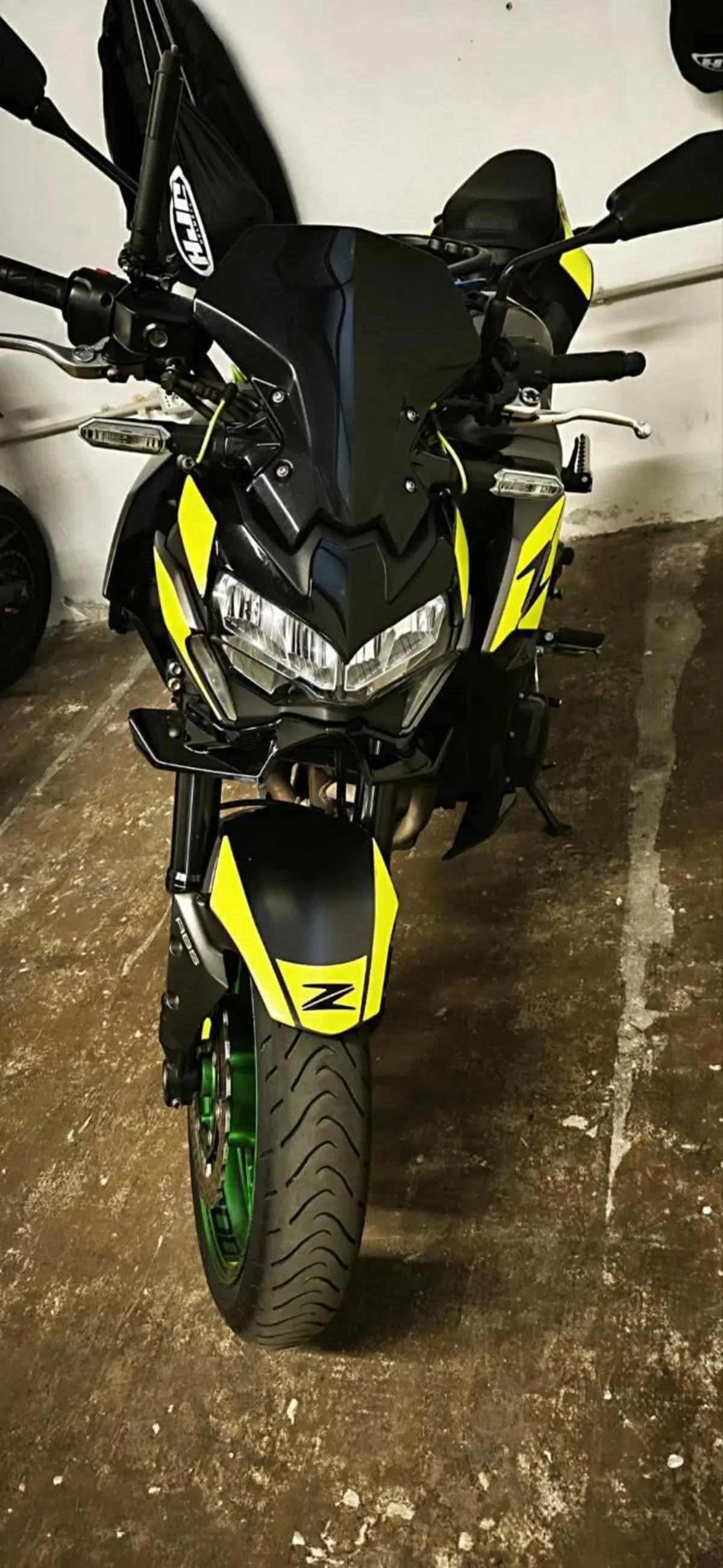 Kawasaki Z 900 (2021 - 24) (5)