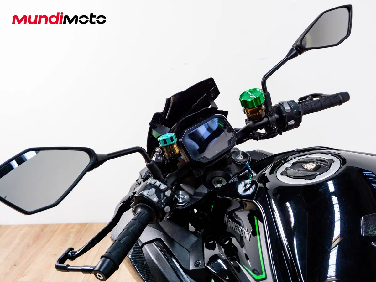 Kawasaki Z H2 (2020) (11)