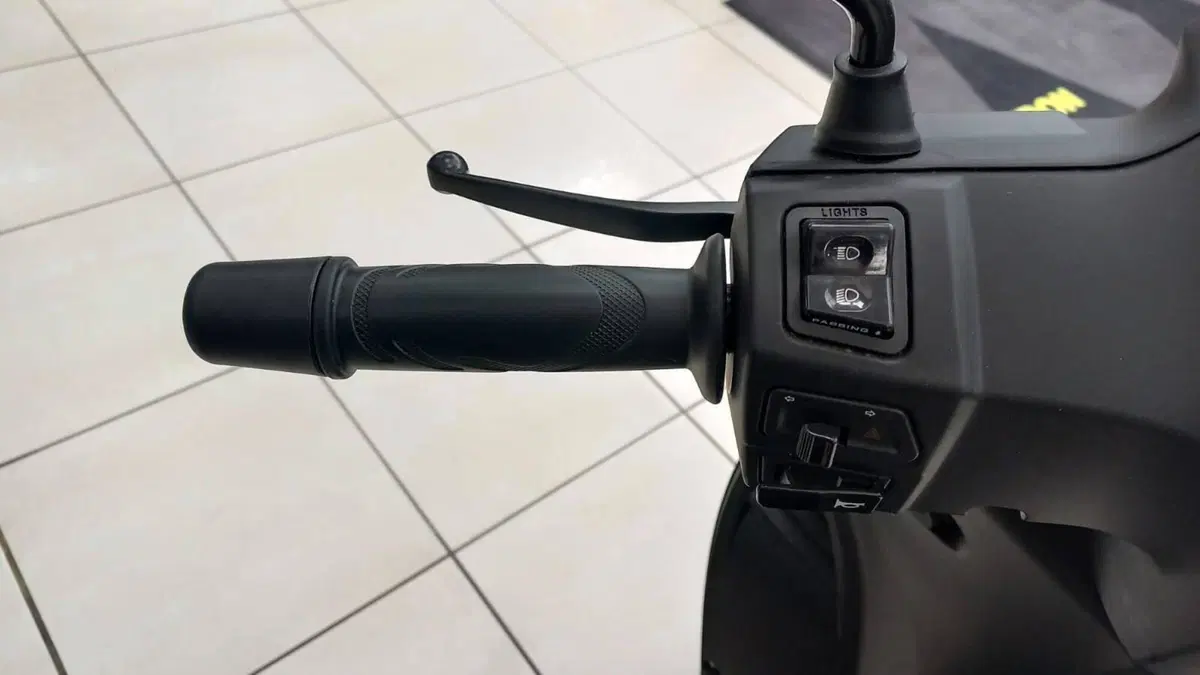 Motron Motorcycles Ventura 125 (2021 - 26) (5)