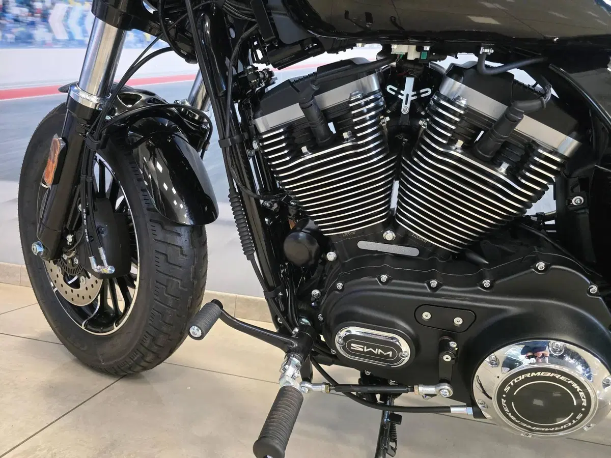 Swm Stormbreaker V1200 (2026) (9)