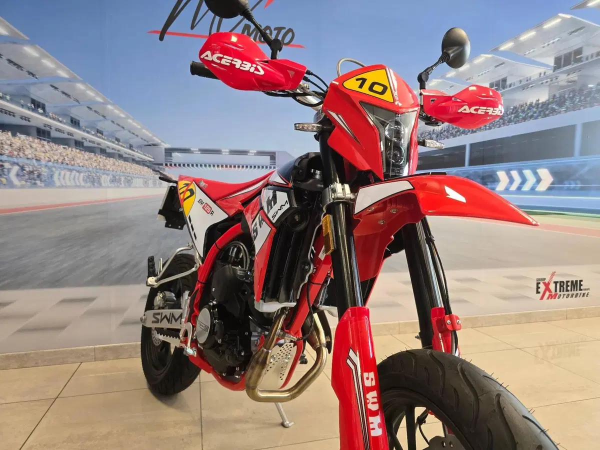 Swm SM 125 R Reborn (2026) (12)