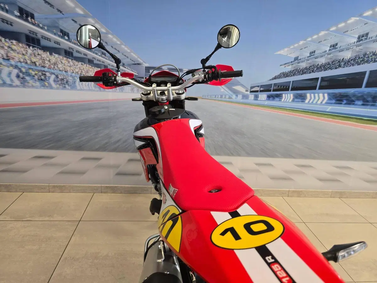Swm SM 125 R Reborn (2026) (20)
