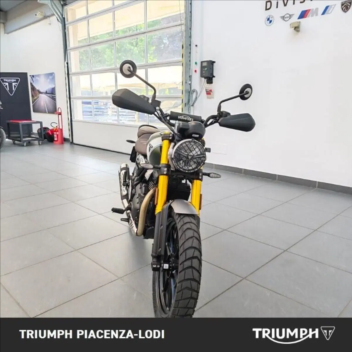 Triumph Scrambler 400 X (2024 - 26) (4)