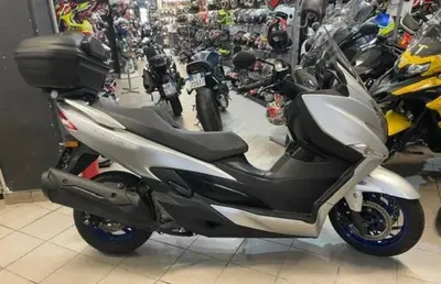 Suzuki Burgman AN 400 (2017 - 20) usata