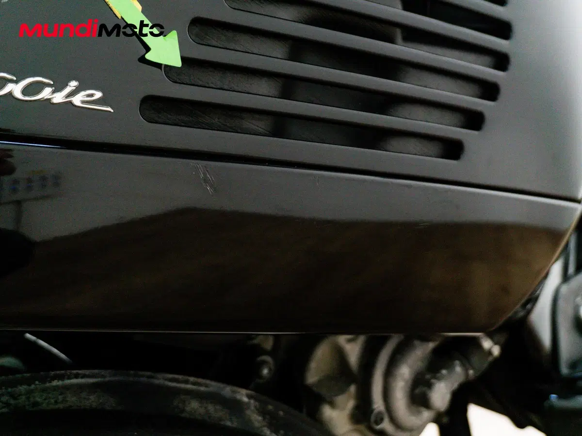 Vespa GTV 300 Via Montenapoleone ABS (2010 - 16) (12)