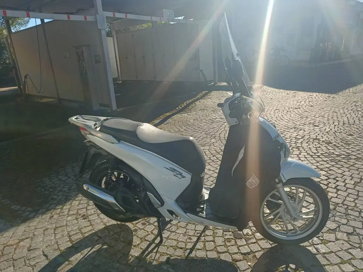 Honda SH 150i ABS (2013 - 16) (4)
