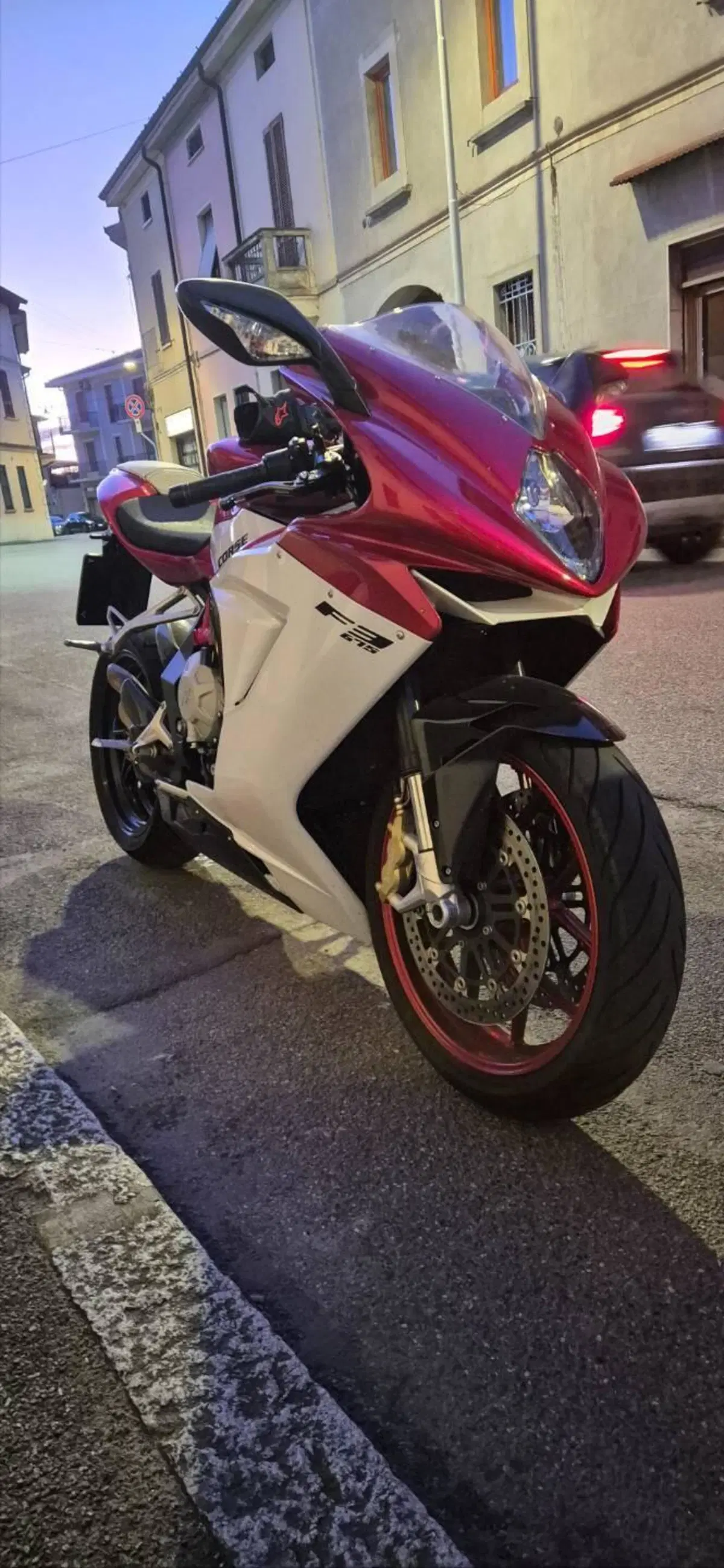 MV Agusta F3 675 EAS ABS (2011 - 17) (2)