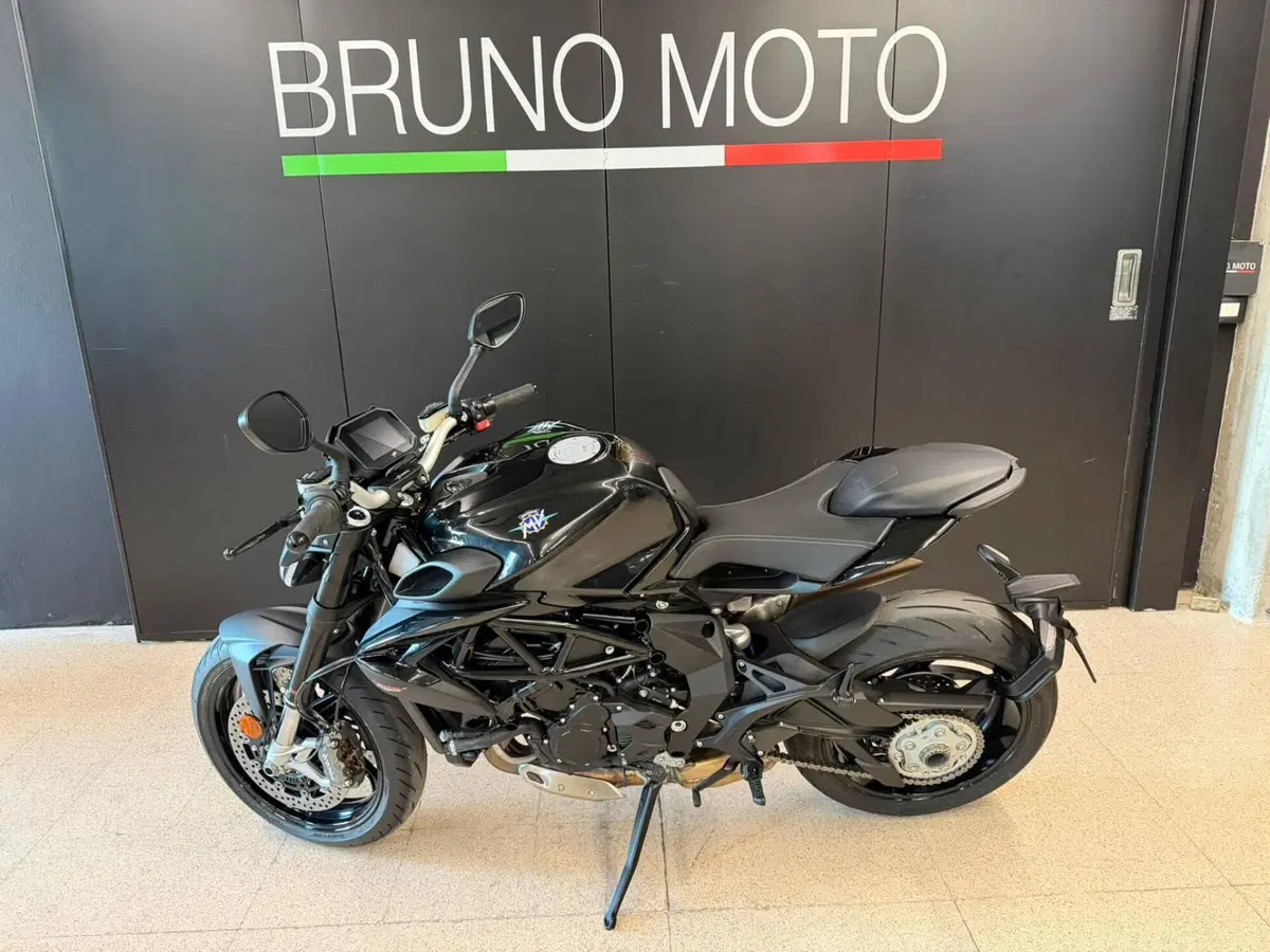 MV Agusta Brutale 800 (2026) (3)