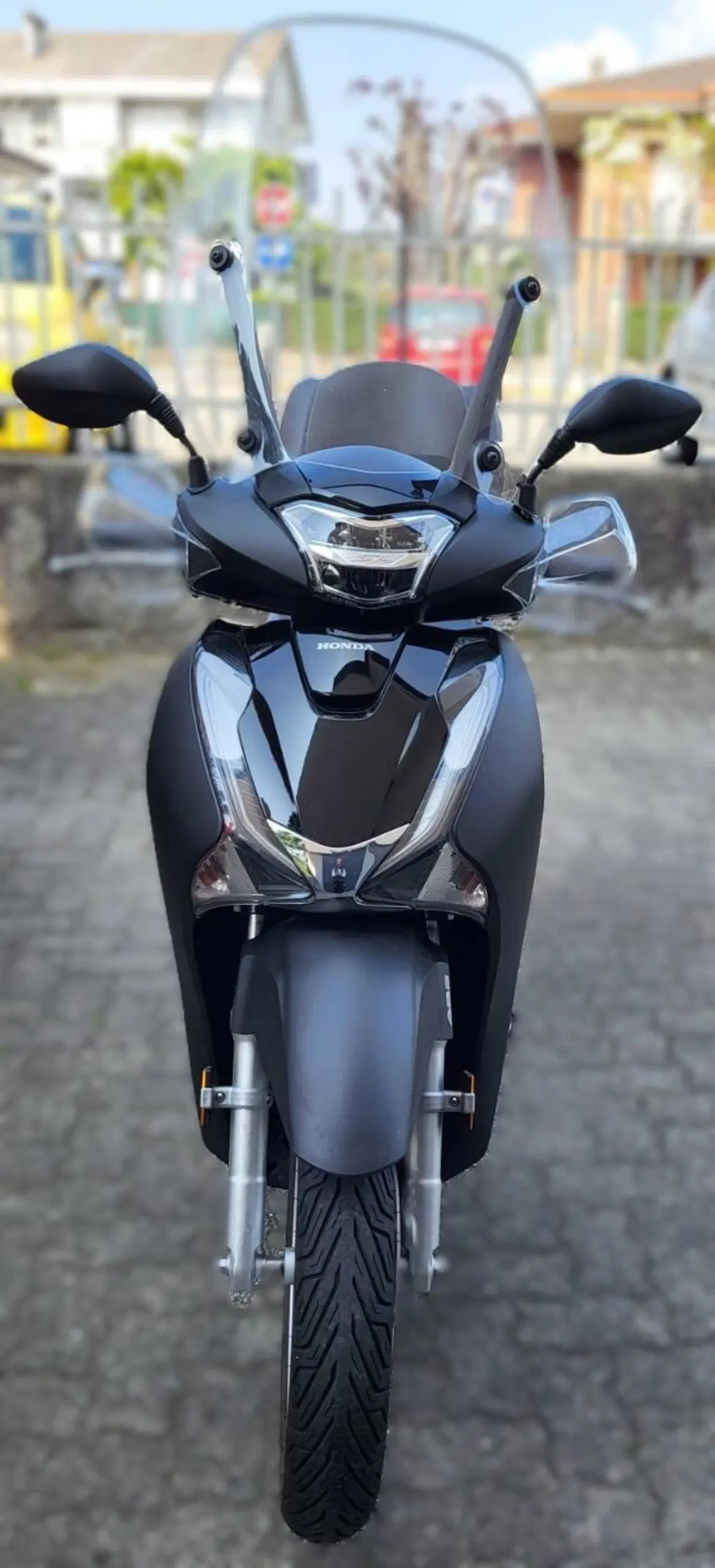 Honda SH 150i (2017 - 19) (4)