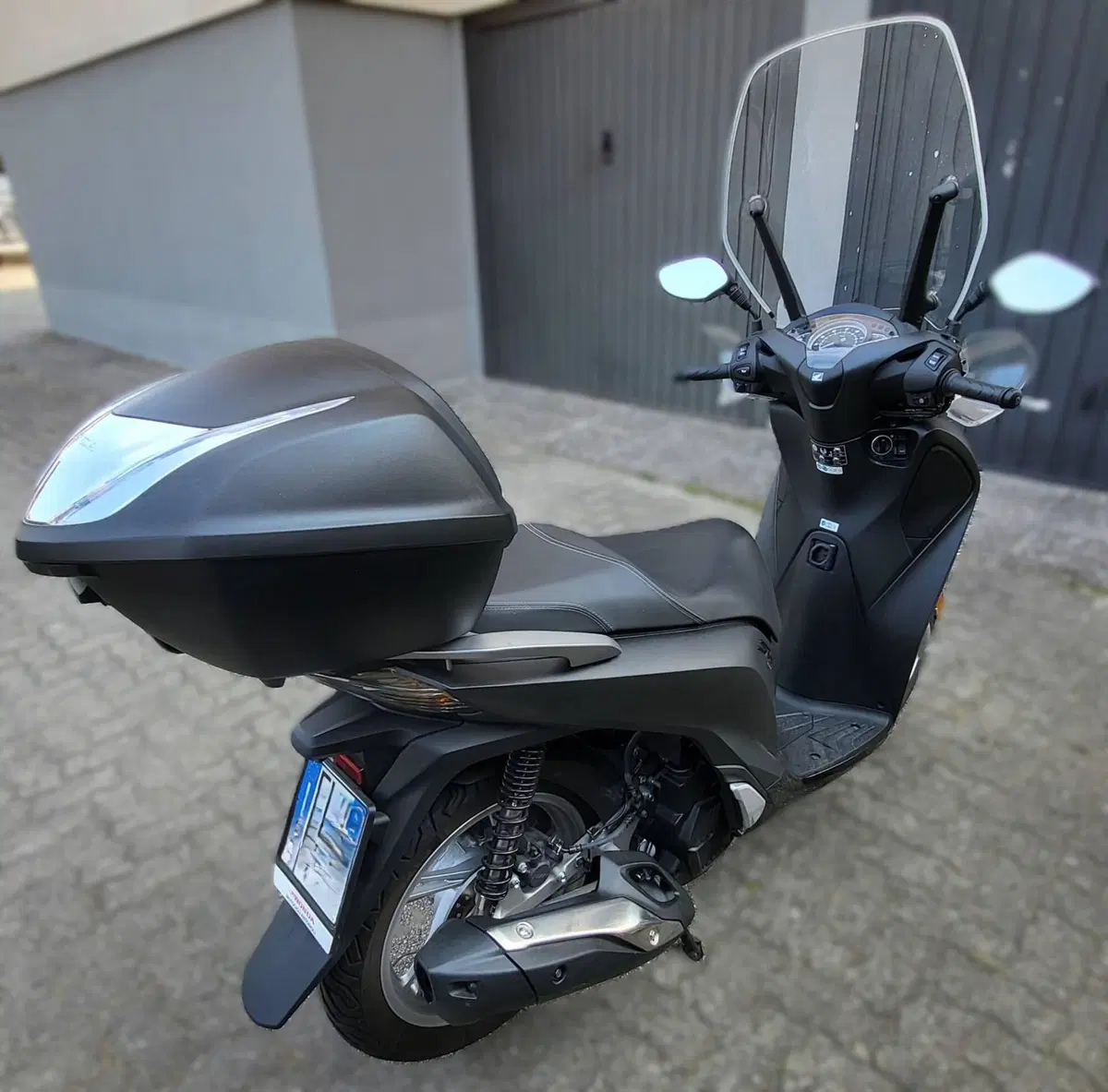 Honda SH 150i (2017 - 19) (2)