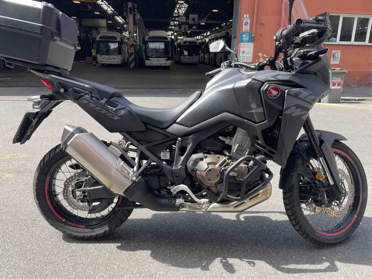 Honda Africa Twin CRF 1100L Urban DCT (2022 - 23)
