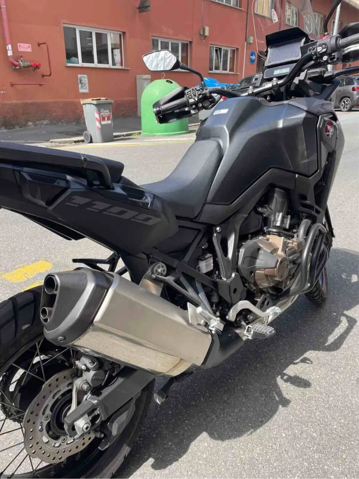 Honda Africa Twin CRF 1100L Urban DCT (2022 - 23) (9)