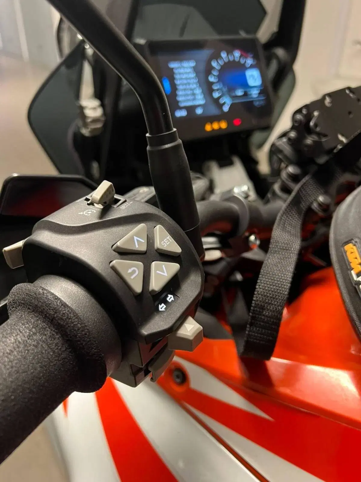 KTM 1290 Super Adventure R (2017 - 20) (10)