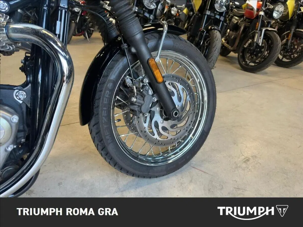 Triumph Bonneville T120 (2016 - 20) (8)