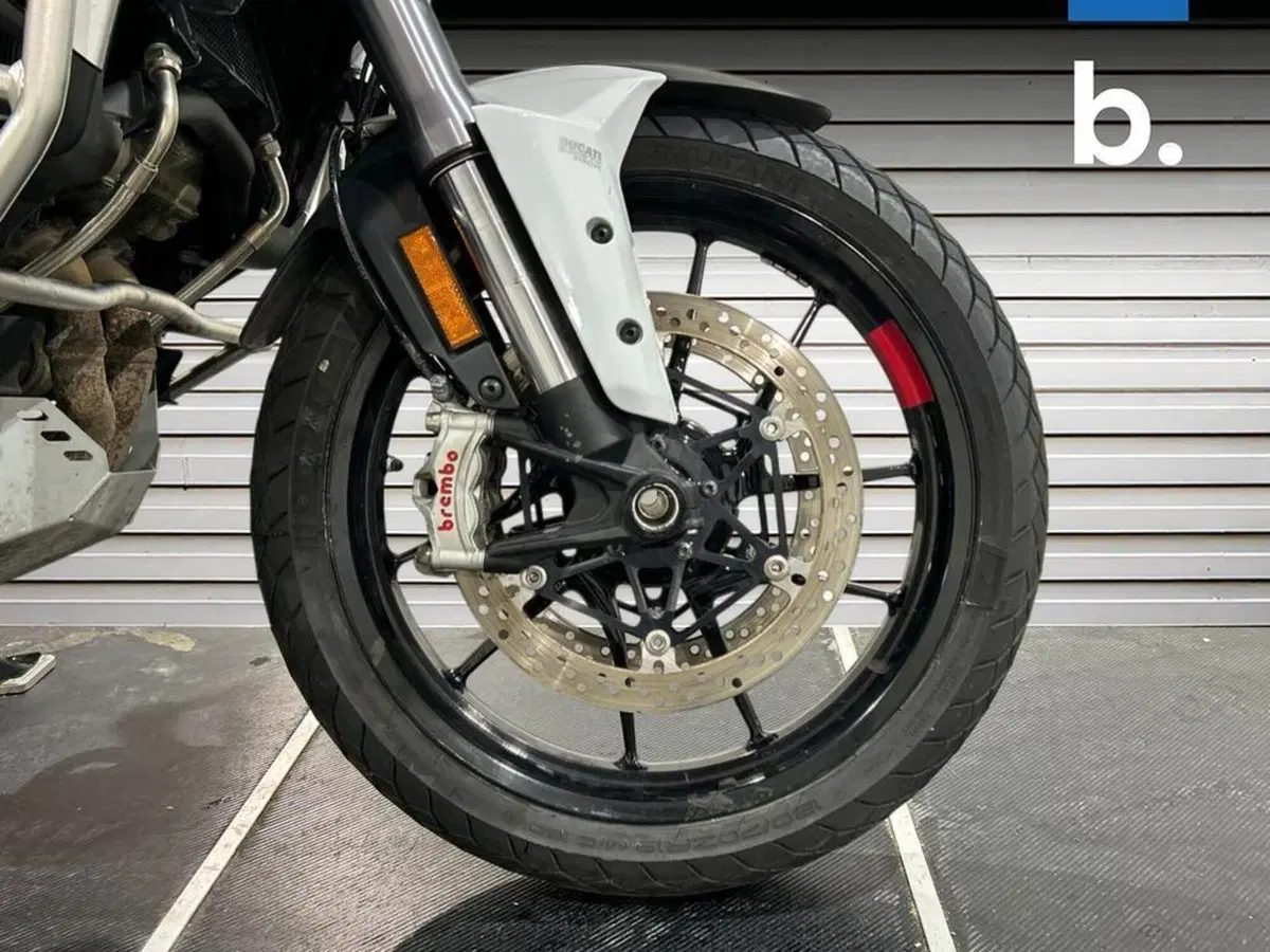Ducati Multistrada V4 S (2021 - 24) (14)
