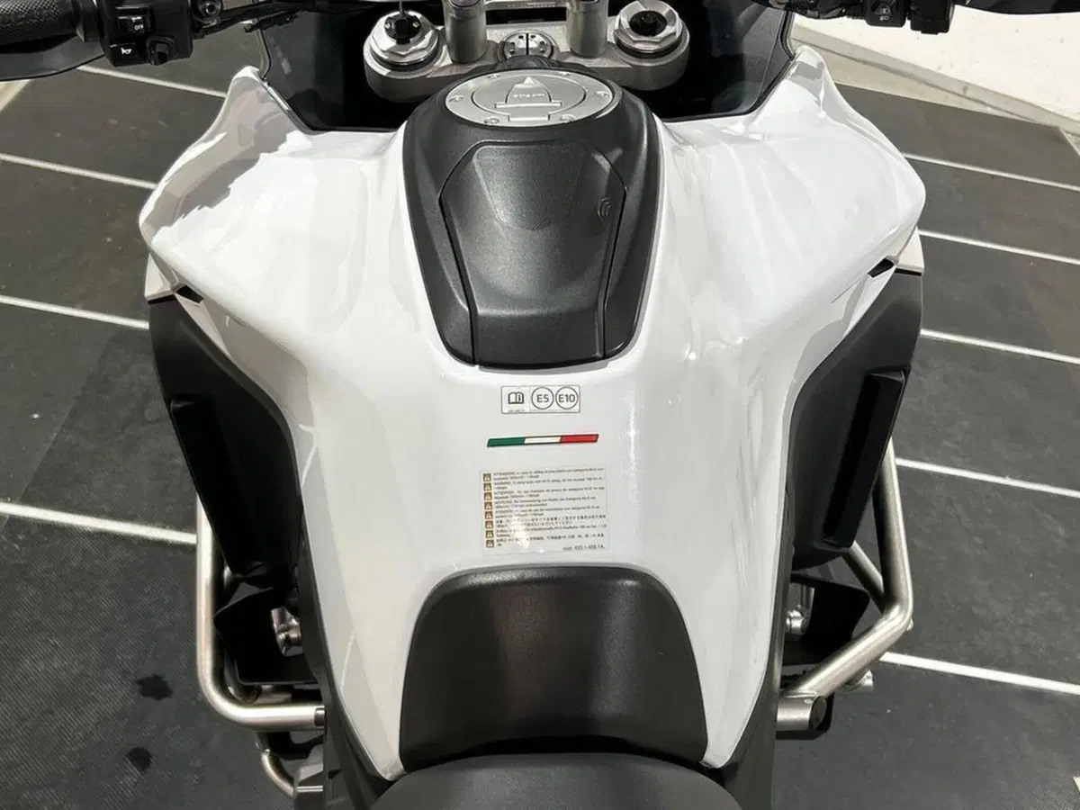 Ducati Multistrada V4 S (2021 - 24) (9)