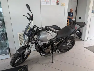 Voge Trofeo 300ACX Scrambler (2021 - 26) usata