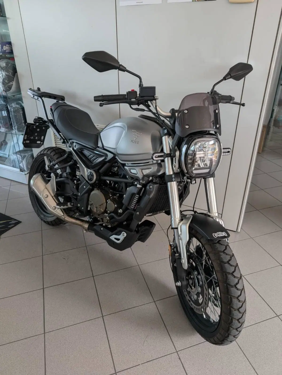 Voge Trofeo 300ACX Scrambler (2021 - 26) (5)