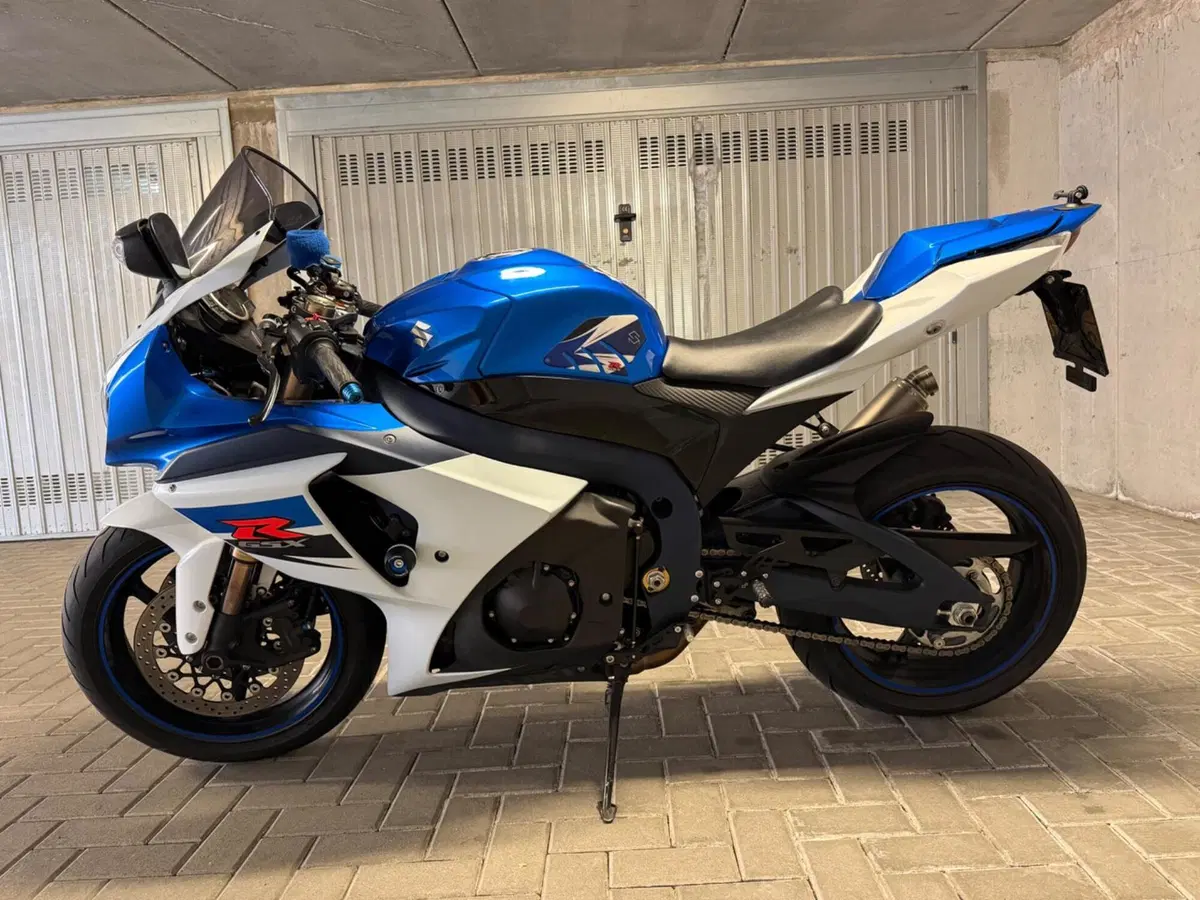Suzuki GSX-R1000 (2012 - 15) (2)
