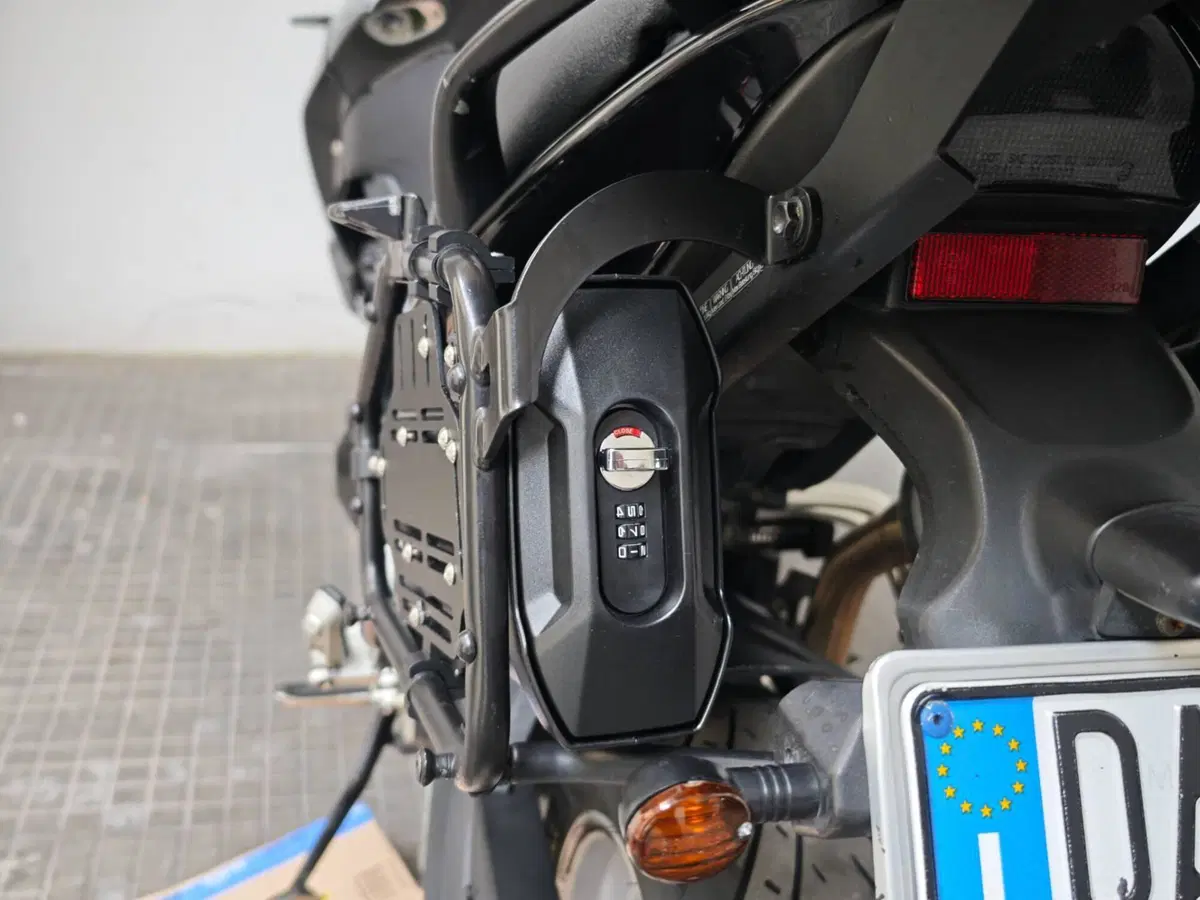 Triumph Tiger 1050 (2006 - 12) (5)