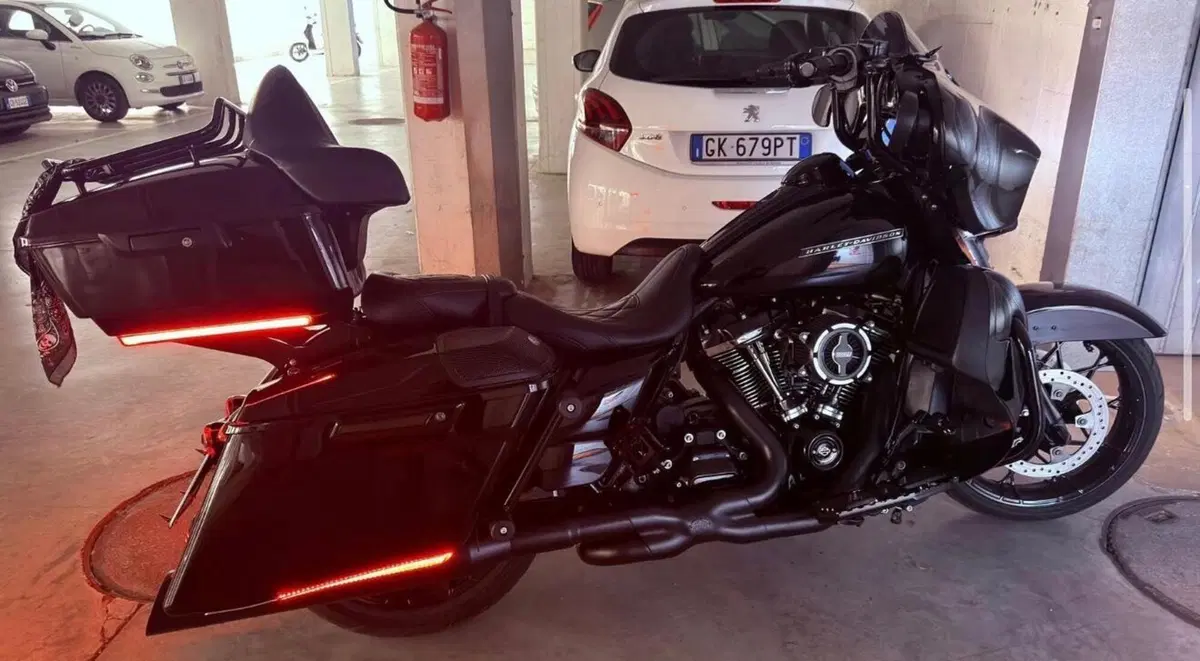 Harley-Davidson 114 Street Glide Special (2019 - 20) - FLHXS