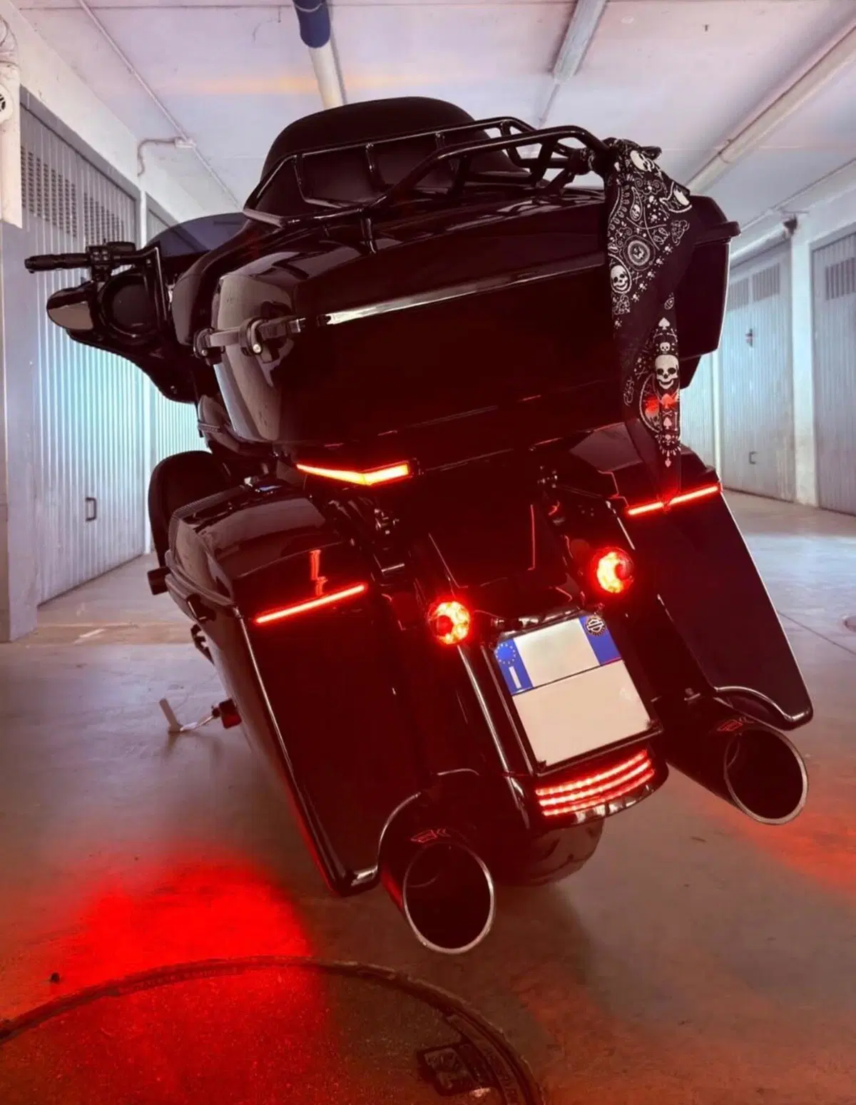 Harley-Davidson 114 Street Glide Special (2019 - 20) - FLHXS (2)