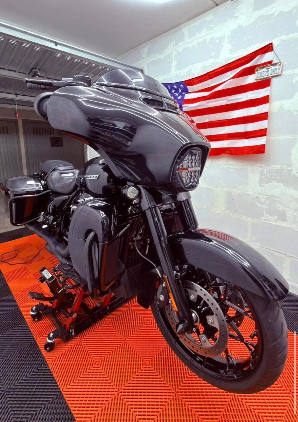 Harley-Davidson 114 Street Glide Special (2019 - 20) - FLHXS (7)