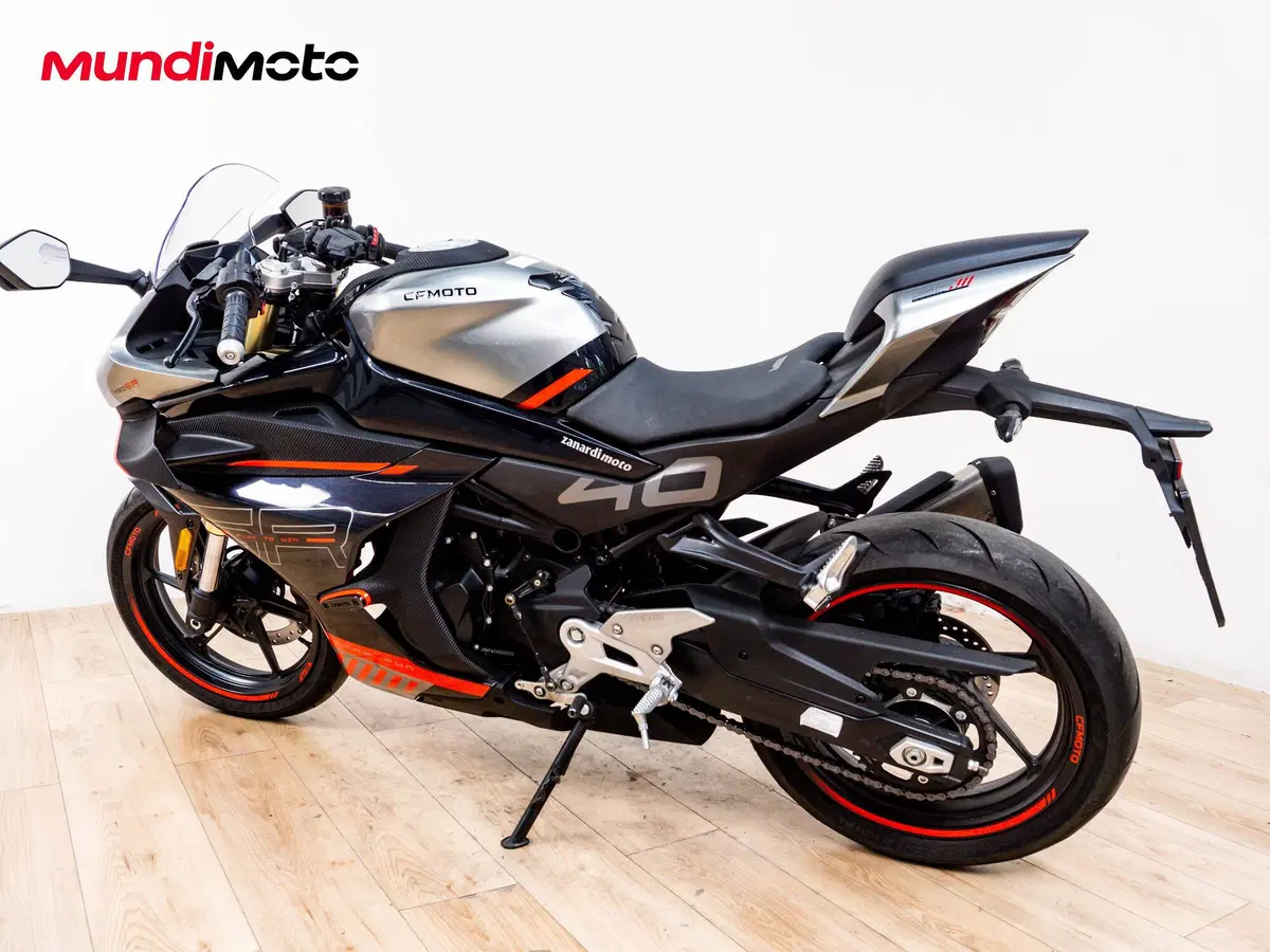 CFMOTO CFORCE 450L X4 Passo Lungo (2023 - 26) (7)