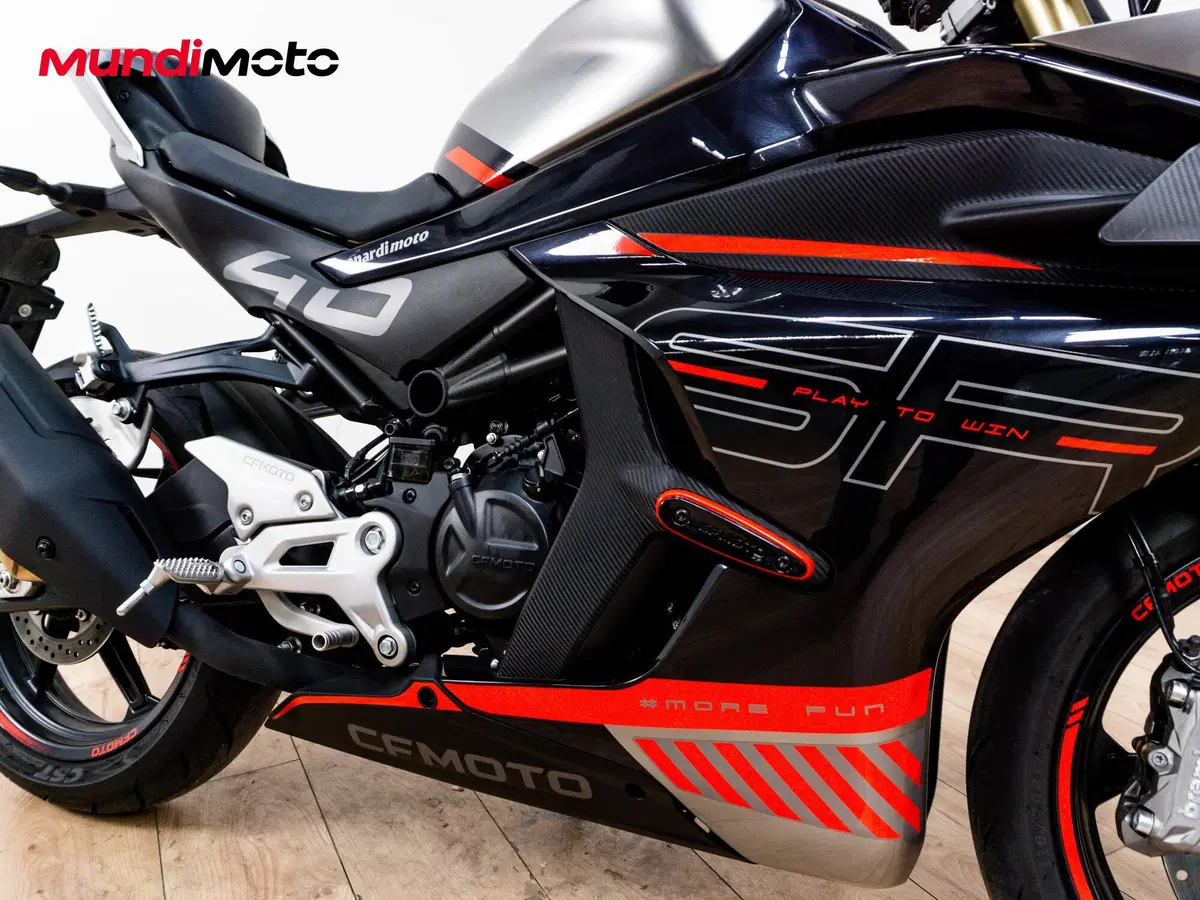 CFMOTO CFORCE 450L X4 Passo Lungo (2023 - 26) (5)