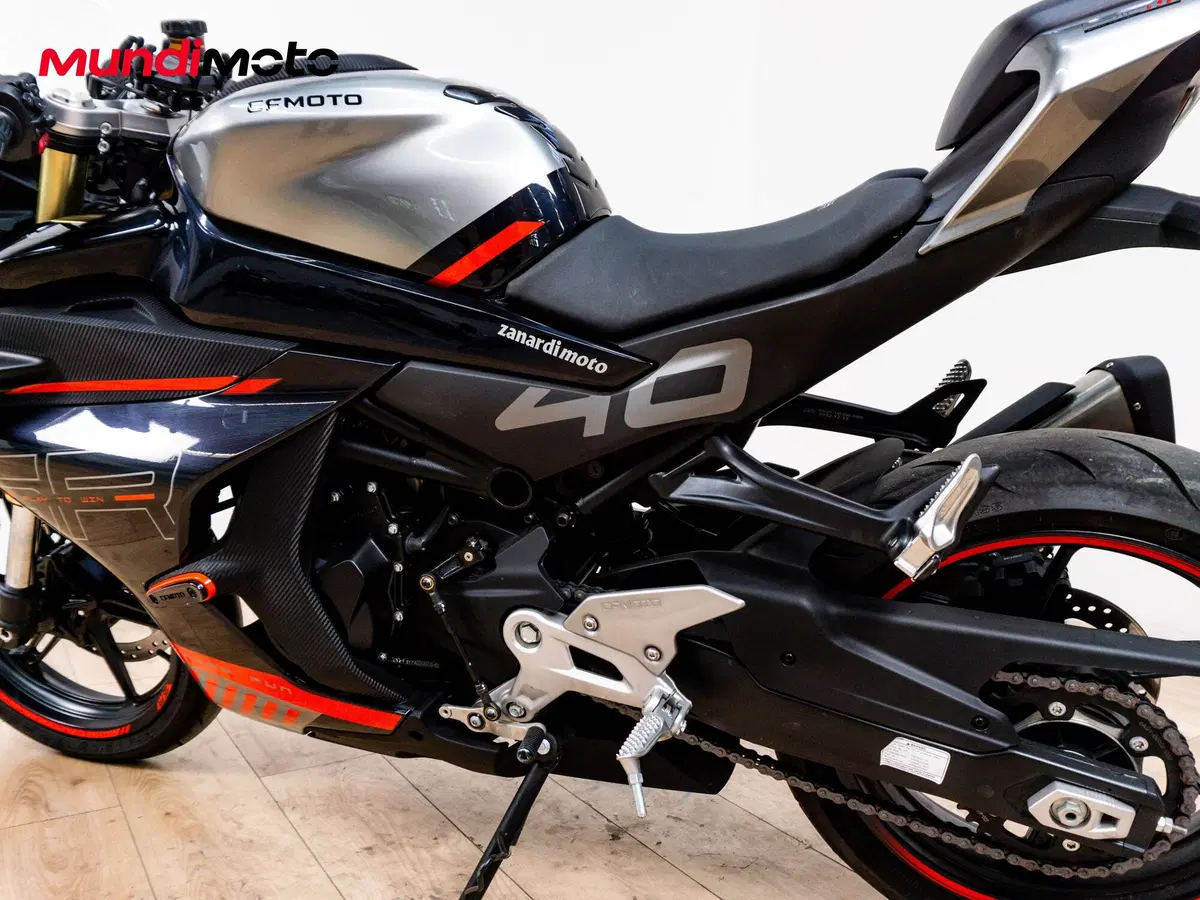 CFMOTO CFORCE 450L X4 Passo Lungo (2023 - 26) (10)