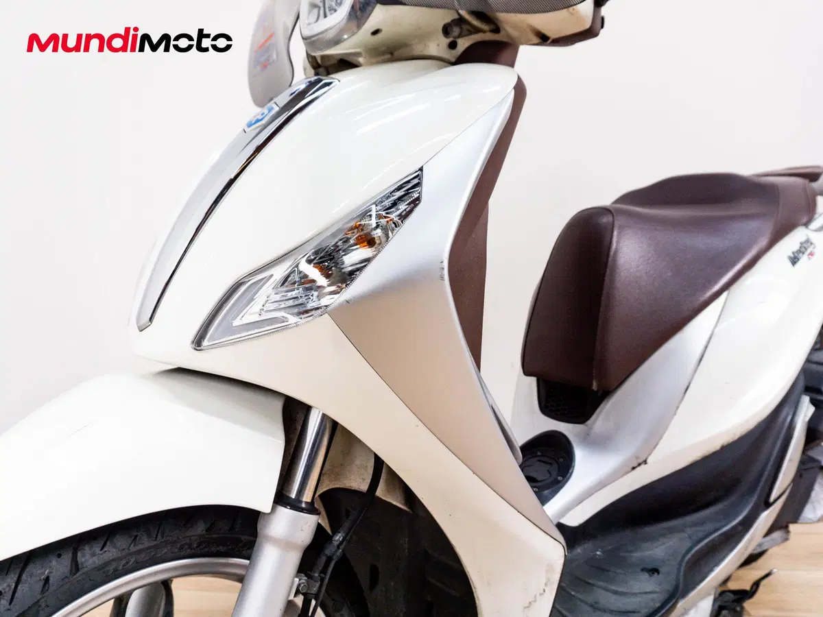 Piaggio Medley 150 S ABS (2020) (9)