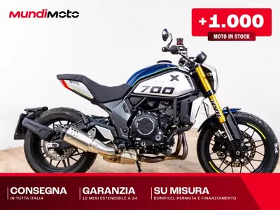 CFMOTO 700CL-X Heritage (2021 - 26) usata