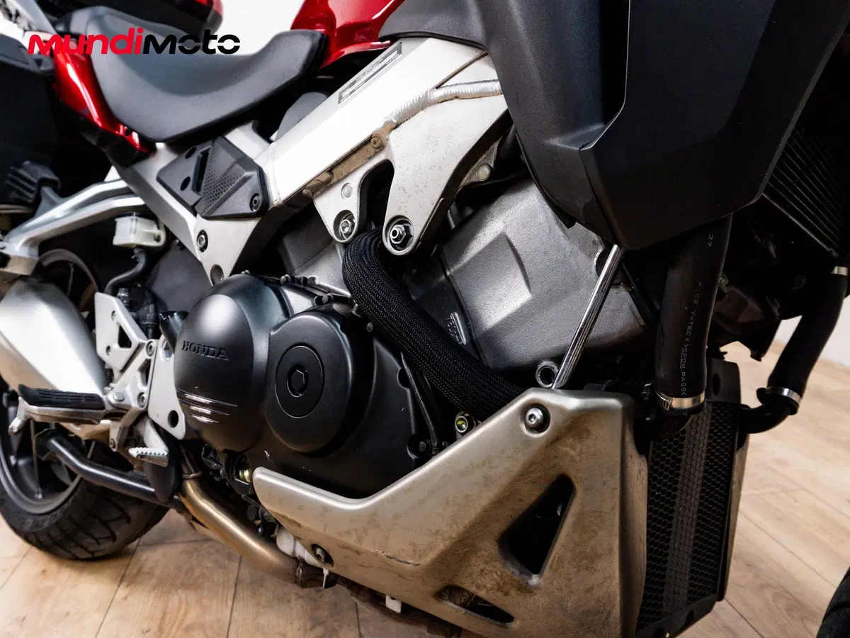 Honda VFR 800 (2002 - 05) (5)