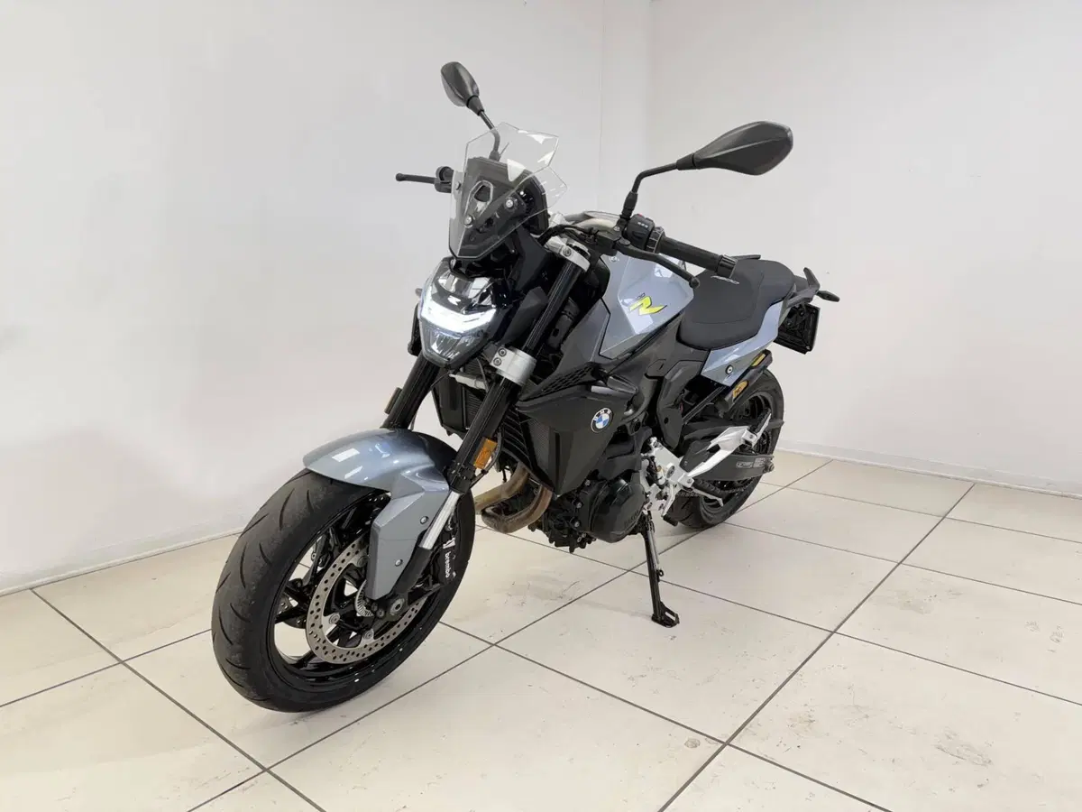 Bmw F 900 R (2021 - 24) (2)
